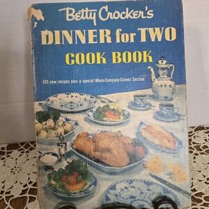 Vintage Betty Crocker Dinner for Two Cookbook, First‎ Edition, 1958